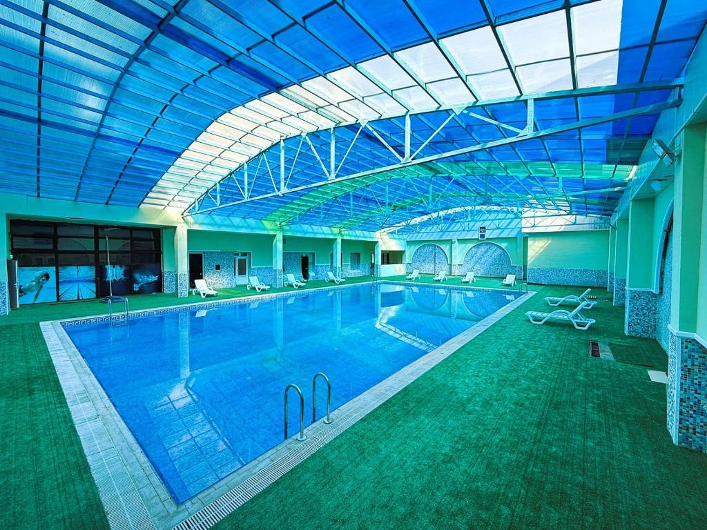 Bazén v ubytování Amazon Hotel - Free Massage nebo v jeho okolí