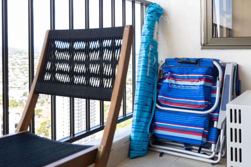 Fotografie z fotogalerie ubytování Escape to Mountain View Condo,Near Beach with Parking v Honolulu