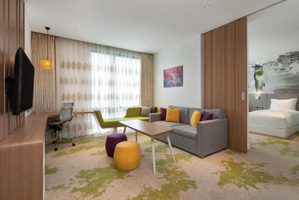 One-Bedroom Suite Pool View
