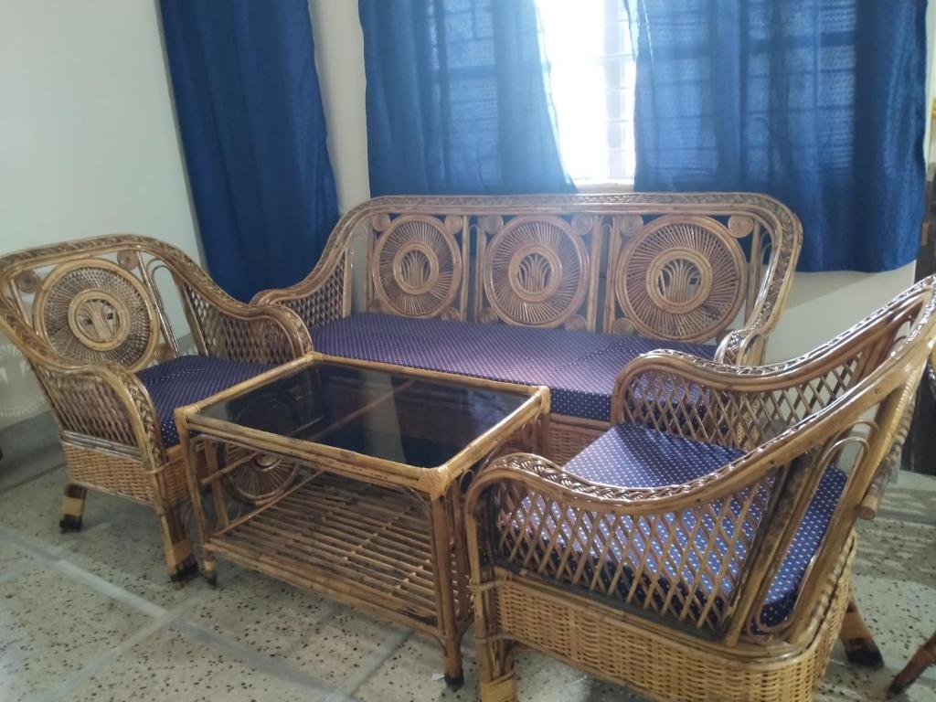 Posezení v ubytování Corporate Guest House