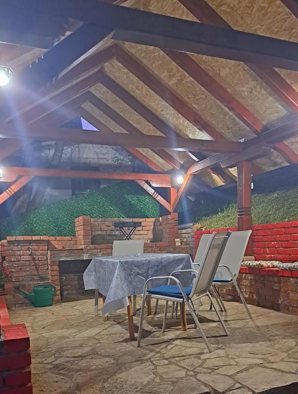 Fotografie z fotogalerie ubytování Vila Raj v destinaci Gornja Toplica