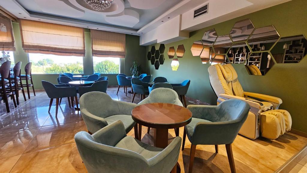 Posezení v ubytování Grand Platon Hotel