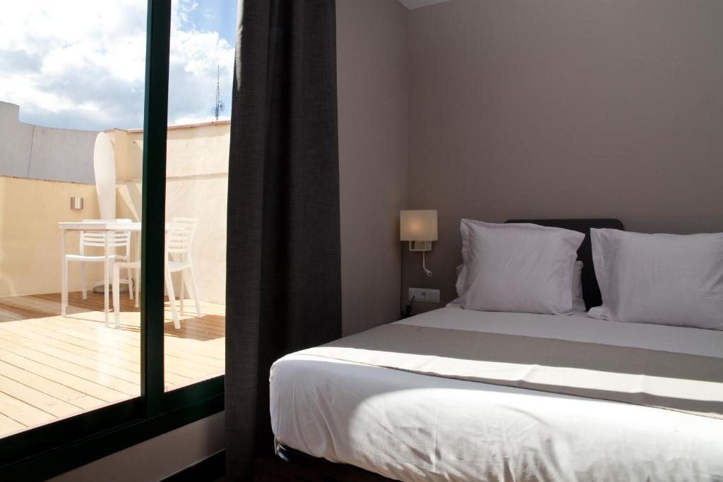 May Ramblas Hotel - Resim 26