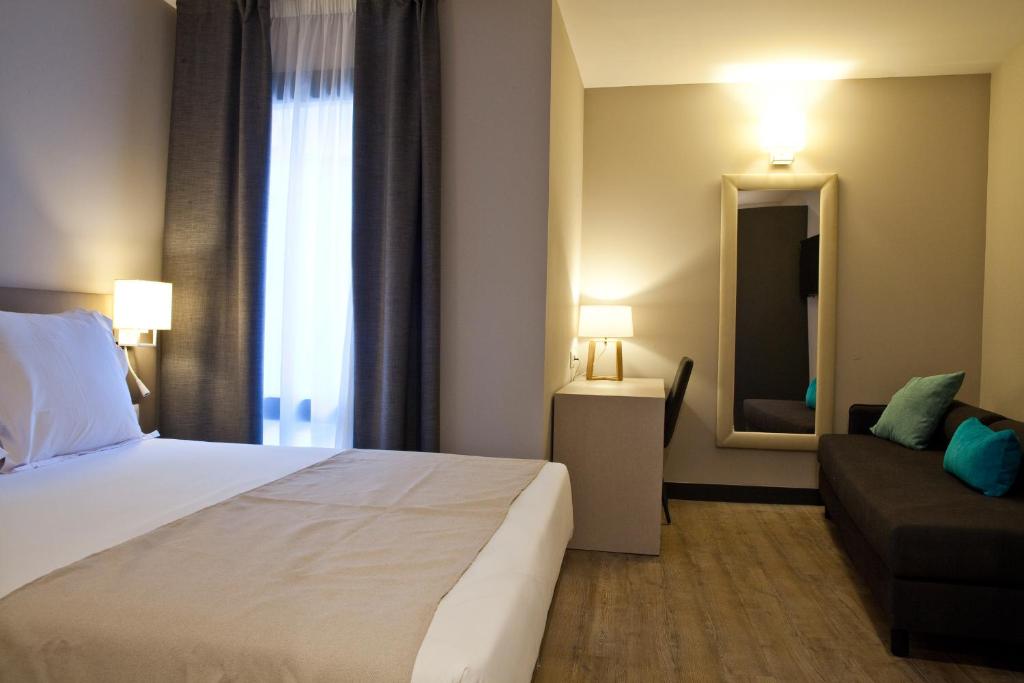 May Ramblas Hotel - Resim 12