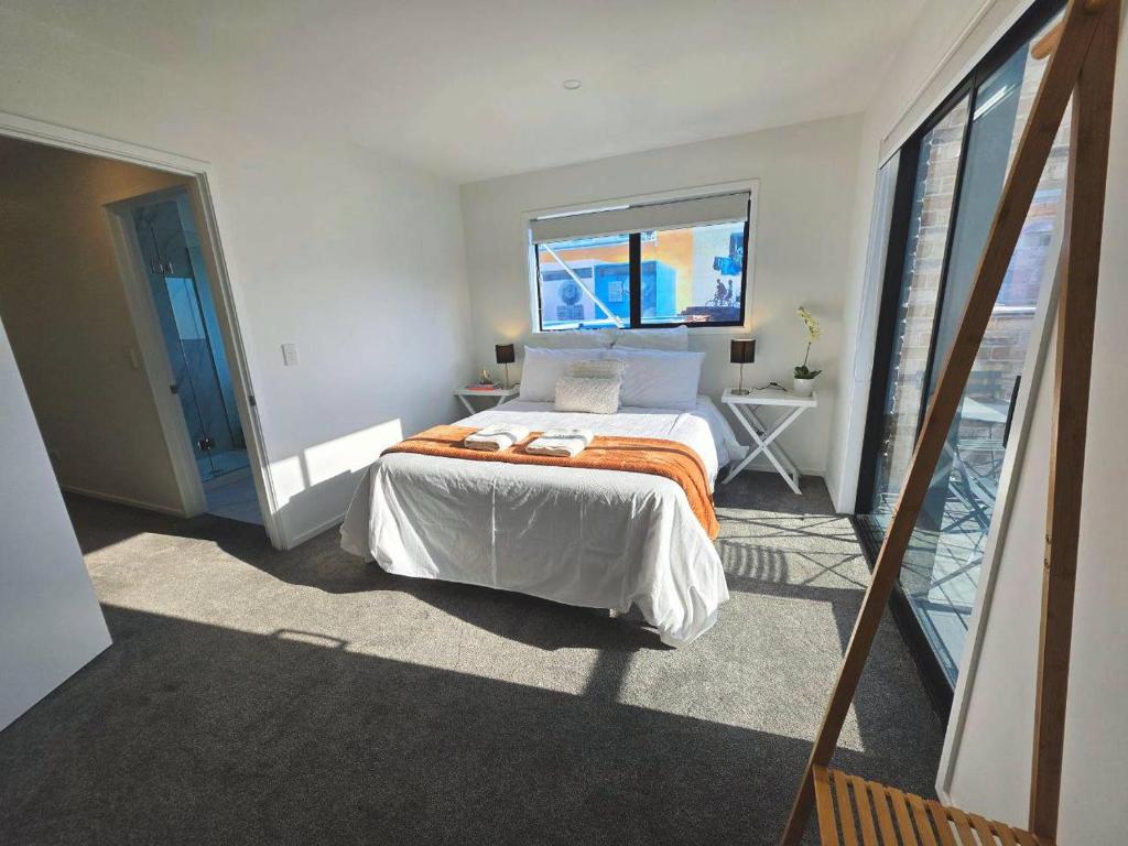 The City Sanctuary - Resim 5