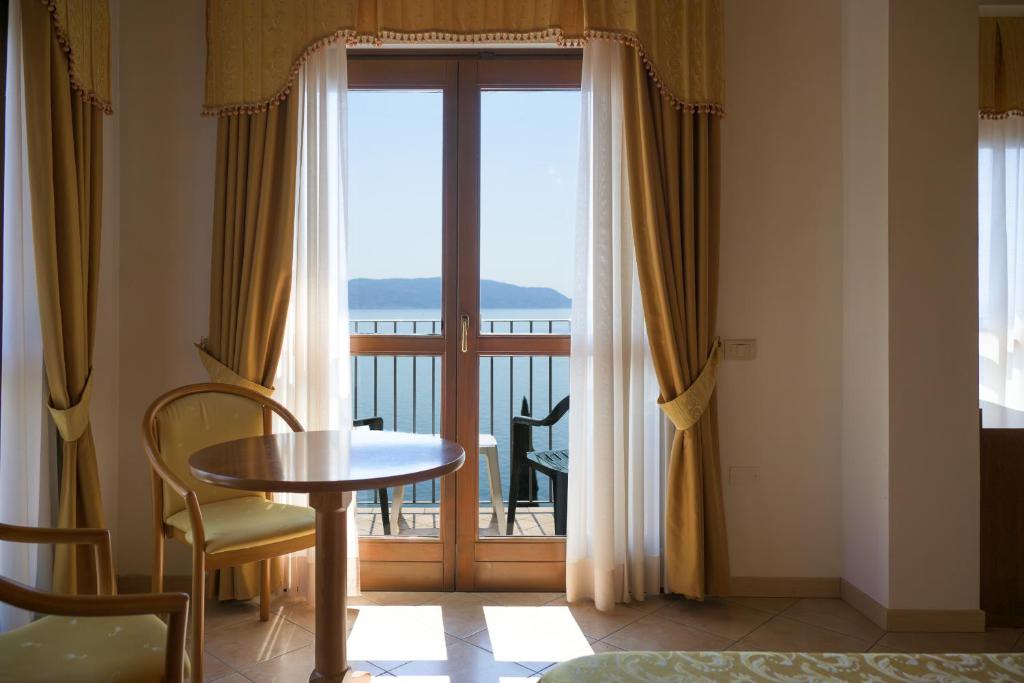 Příroda nedaleko hotelu