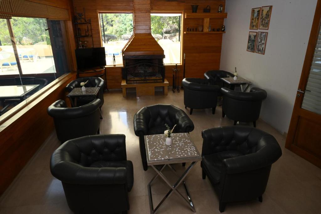 Posezení v ubytování Monteverde Hotel