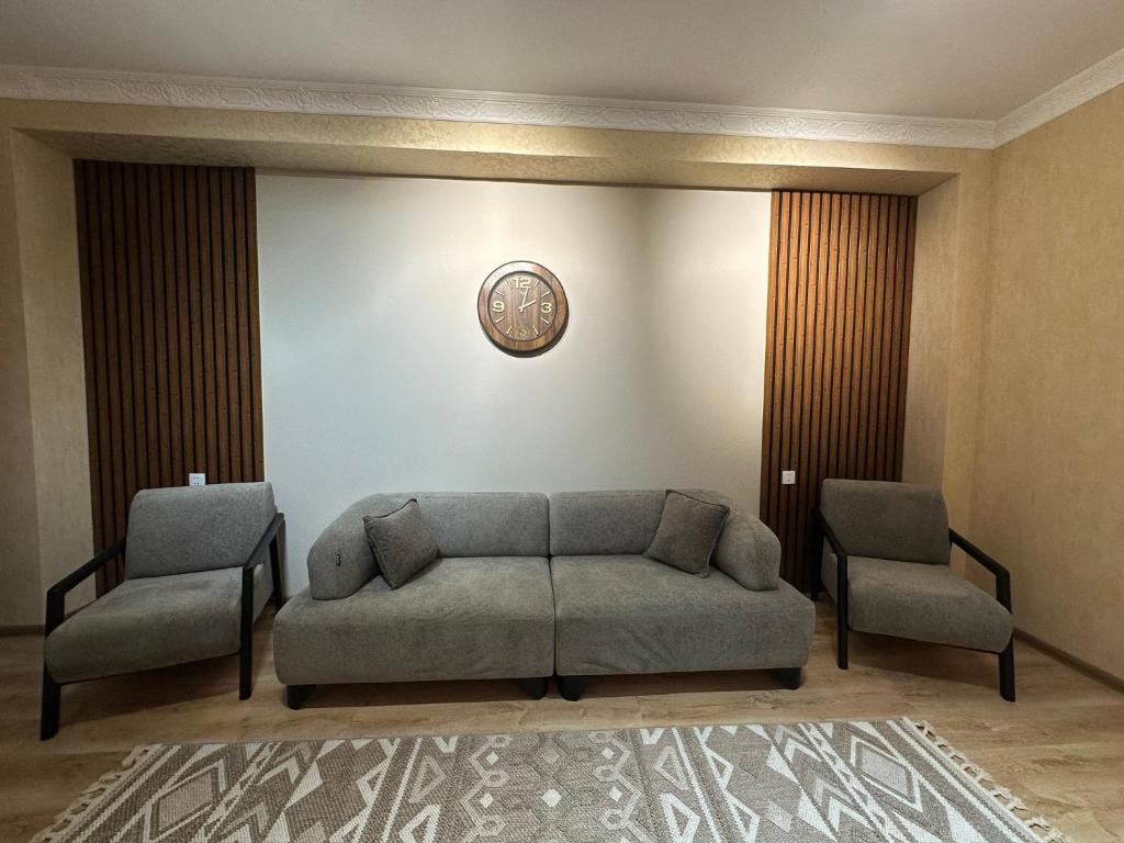 تصویر اتاق‌های Modern style apartment on the Haydar Aliyev center - تصویر ۲