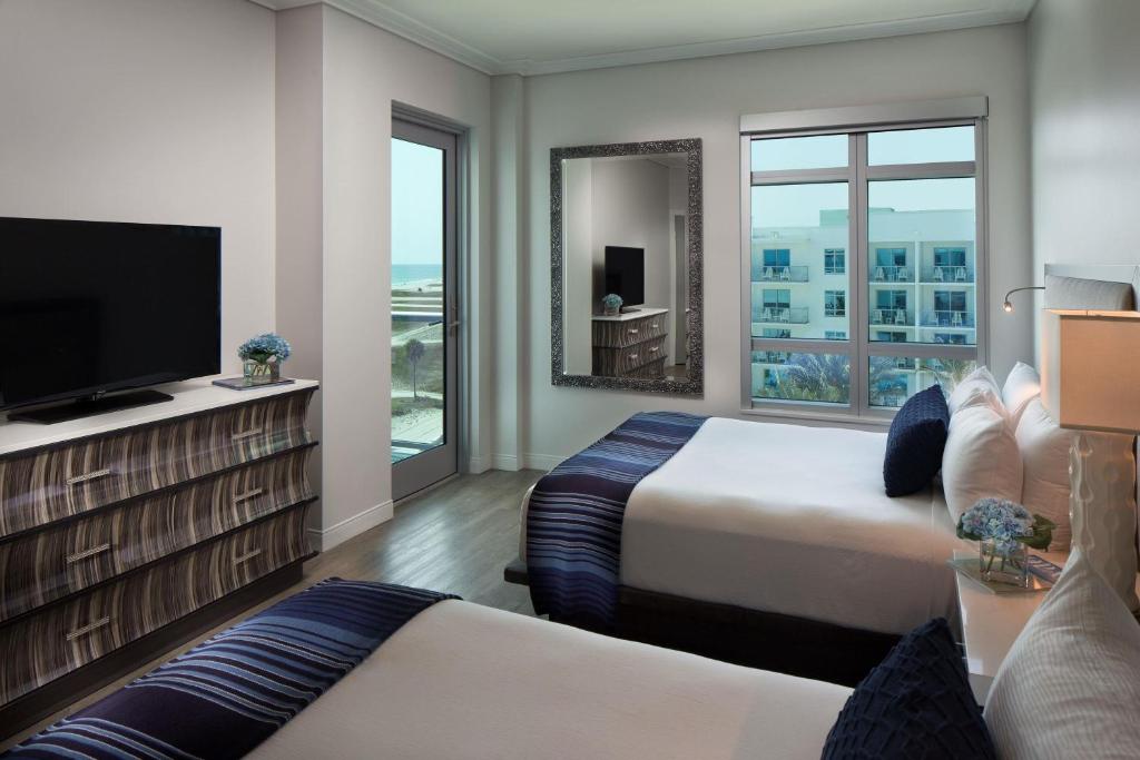 Treasure Island Beach Resort - Mobilidade Da Suíte De Um Quarto Acessível