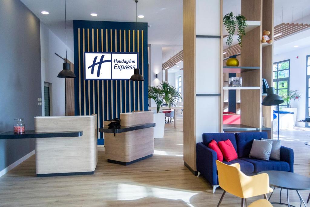 Holiday Inn Express Ciudad de las Ciencias by IHG - Resim 9