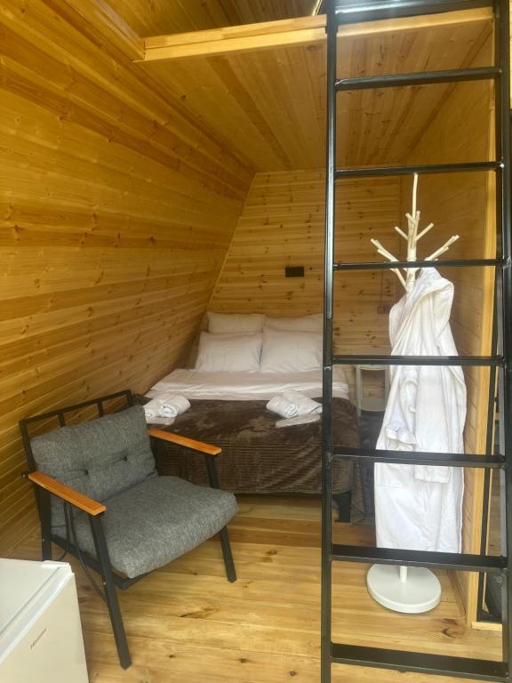 Postel nebo postele na pokoji v ubytování Vardzia Glamping