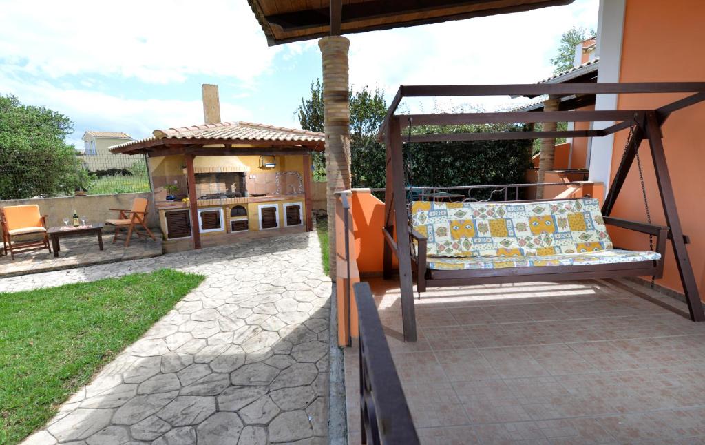 Posedenie v ubytovaní Galini Beach Villa