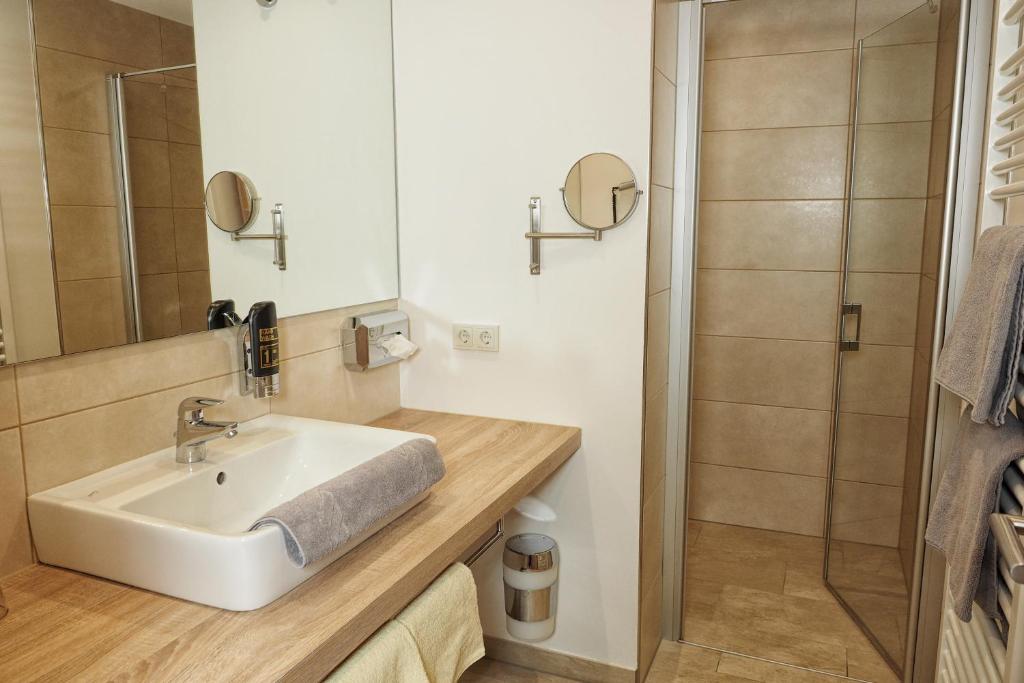 Richstein's Posthotel - One-Bedroom Suite With Garden View