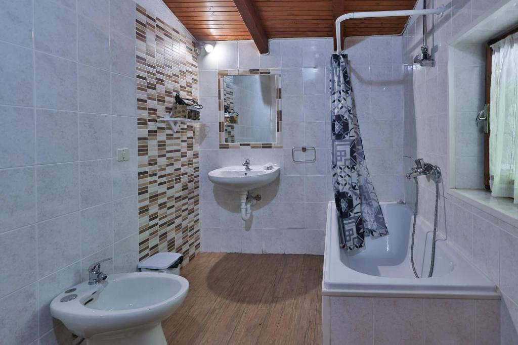 Koupelna v ubytování Agriturismo Alberobello