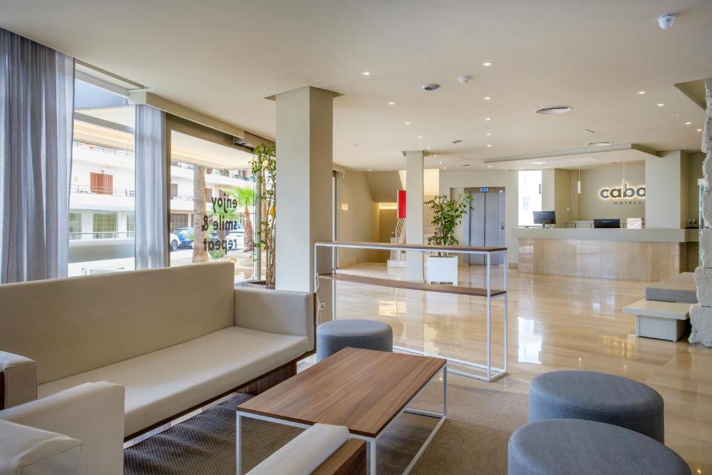 A seating area at Cabot Cap de Mar Spa