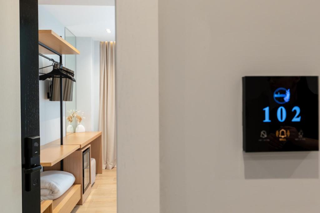 Uma cama ou camas num quarto em Absolute Hotel Ksamil