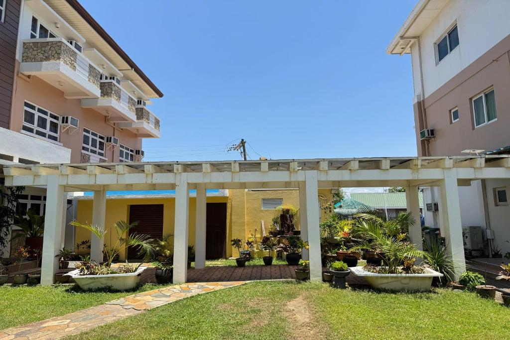 Zahrada ubytování OveMar Resort Hotel near Vigan