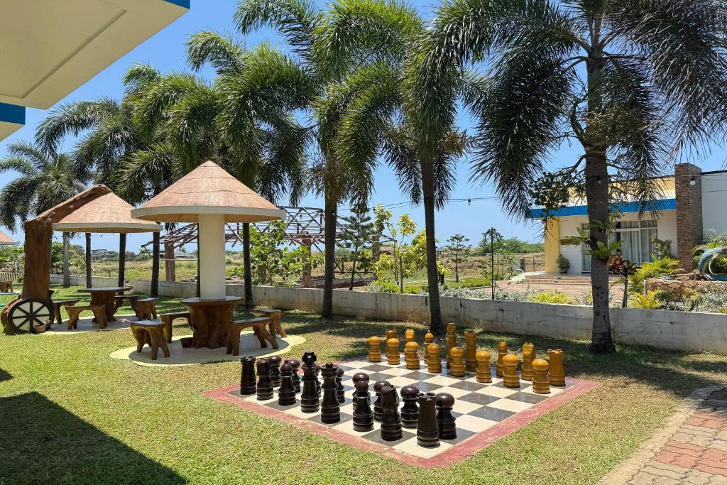 Zahrada ubytování OveMar Resort Hotel near Vigan