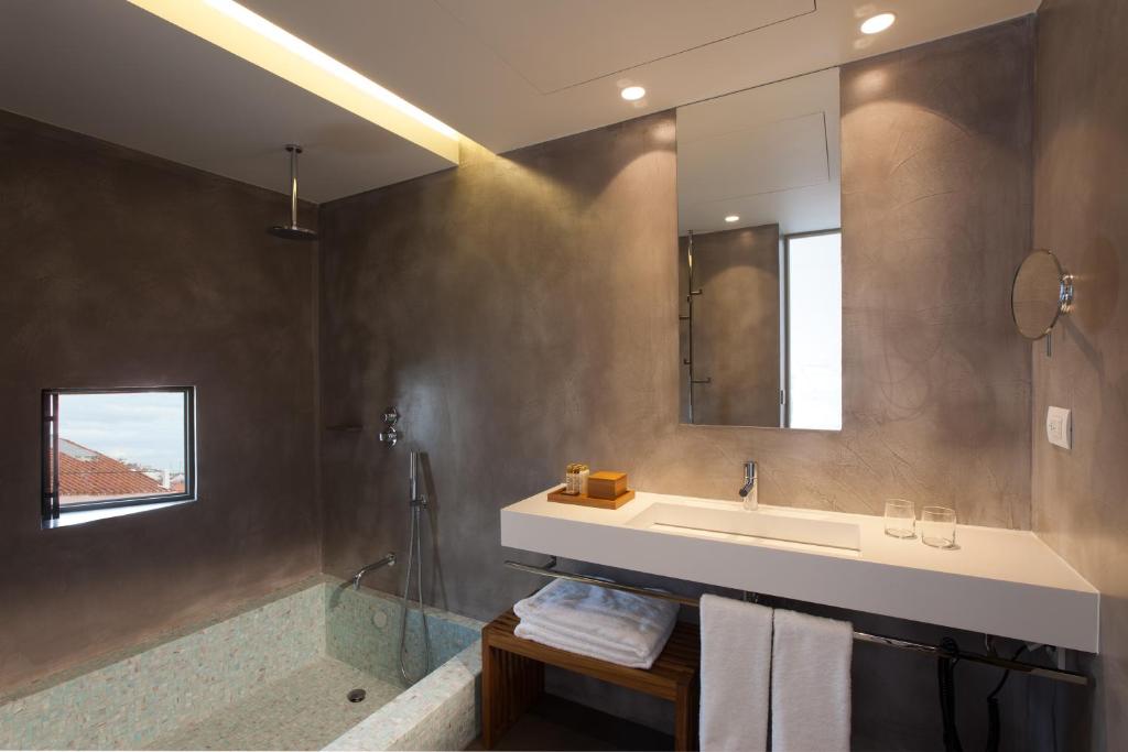 Memmo Alfama - Design Hotels - 9