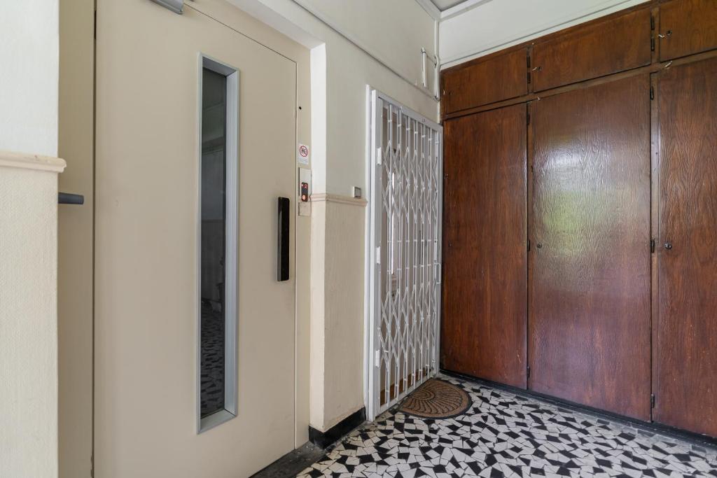 Fotografia z galérie ubytovania Amora Homes Breathless Basilica view elegant flat with balcony NEED RESERVATION X FREE PARKING v Budapešti