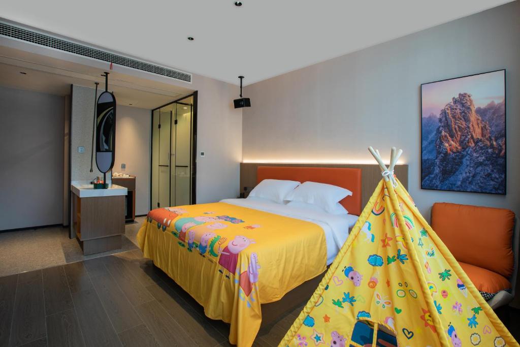 Postel nebo postele na pokoji v ubytování ME Hotel