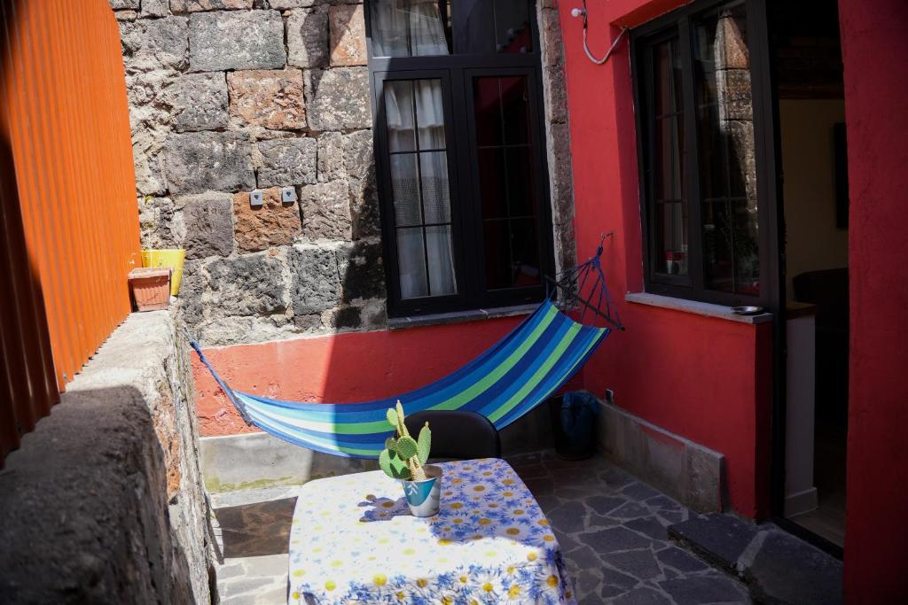 Fotografie z fotogalerie ubytování Communa Guesthouse v destinaci Gjumri