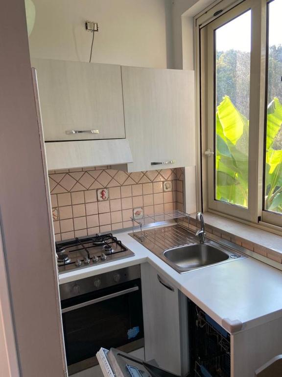 Kuchyň nebo kuchyňský kout v ubytování B&B El Dorado