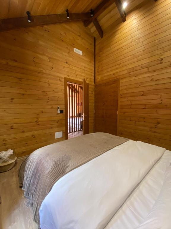 Postel nebo postele na pokoji v ubytování Agora Farmhouse