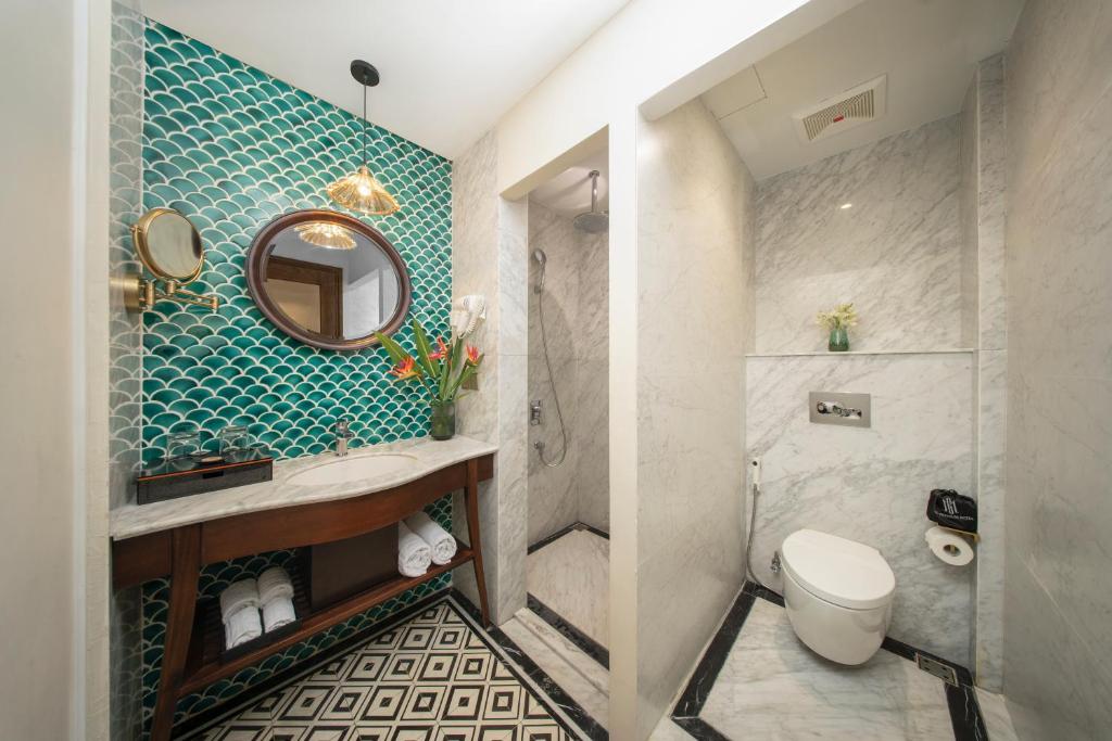 GM Premium Hotel - 11