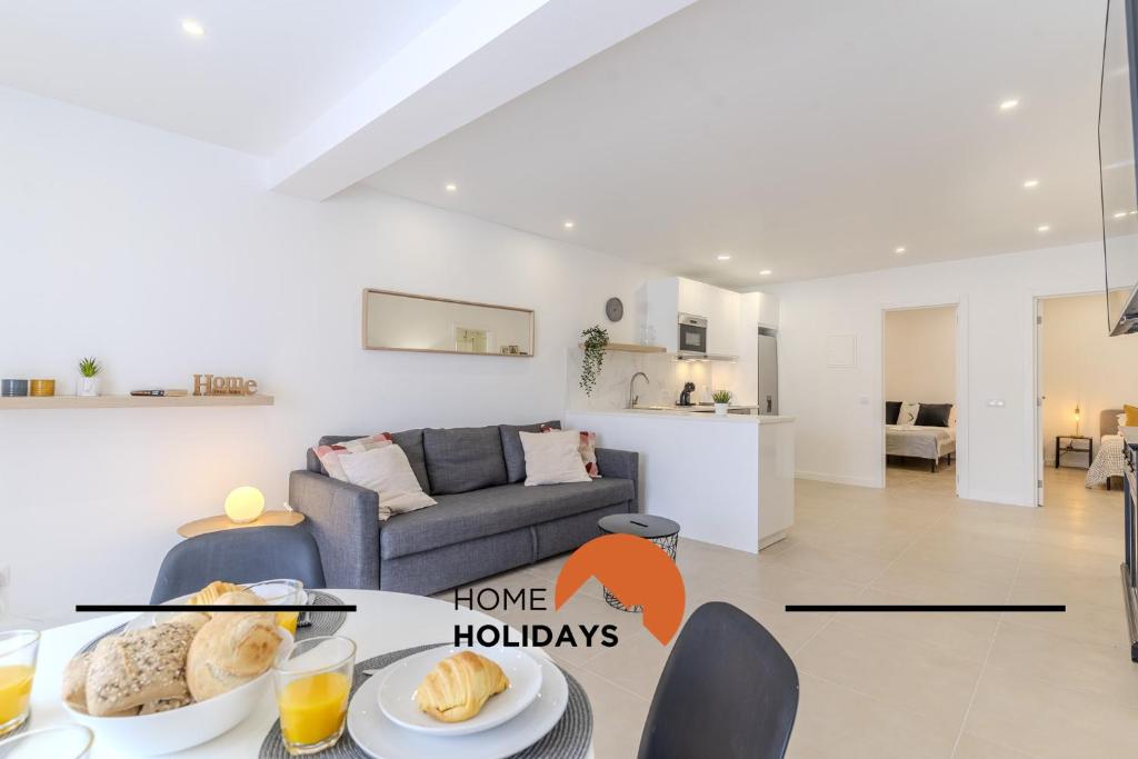 #170 Casa do Páteo I com Alpendre by Home Holidays