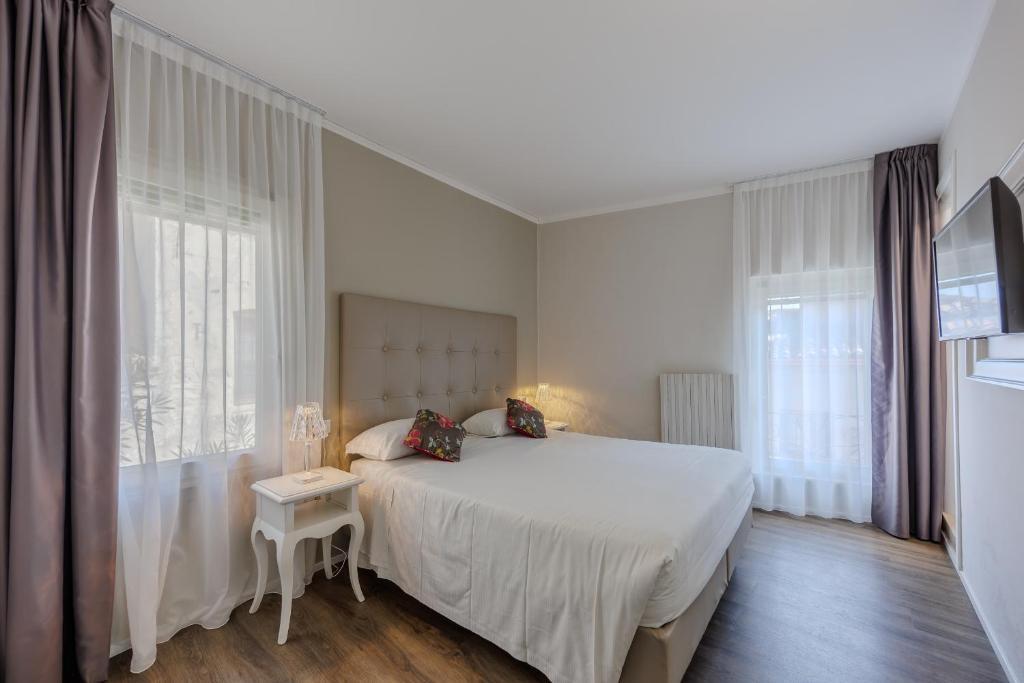 Hotel Degli Oleandri - 3