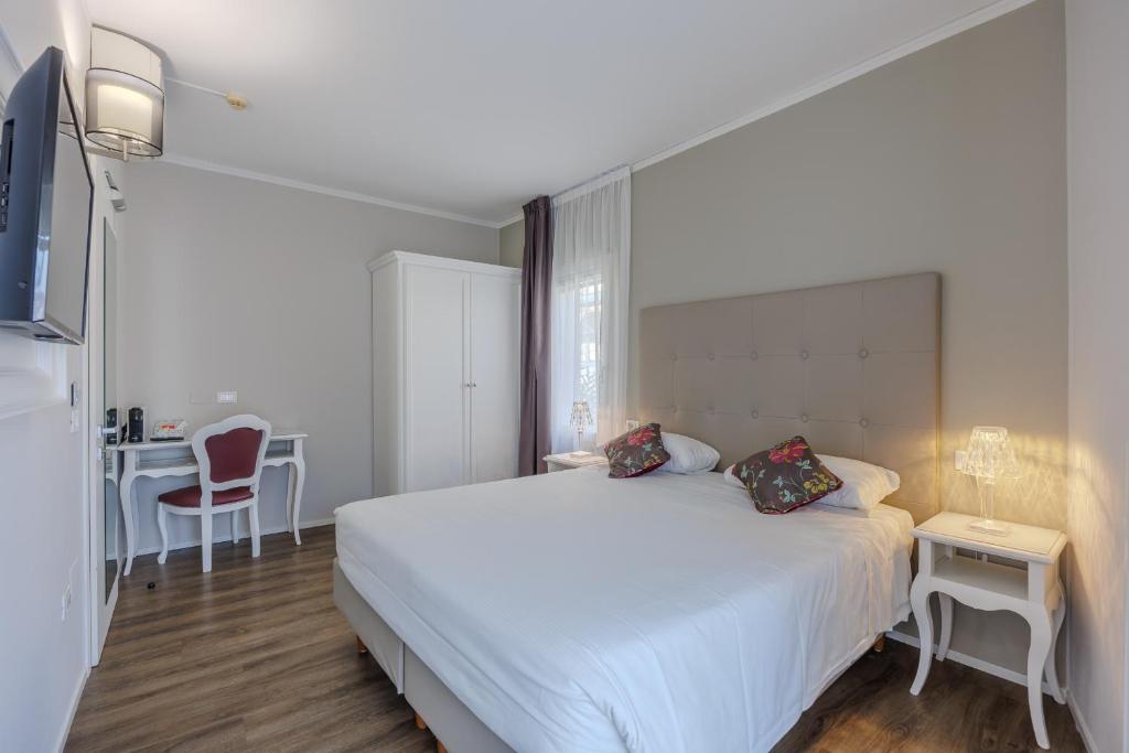 Hotel Degli Oleandri - 5