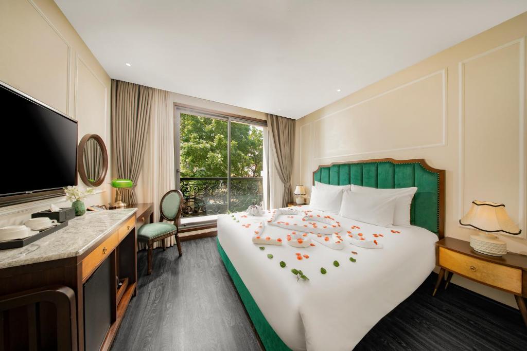 GM Premium Hotel - 8