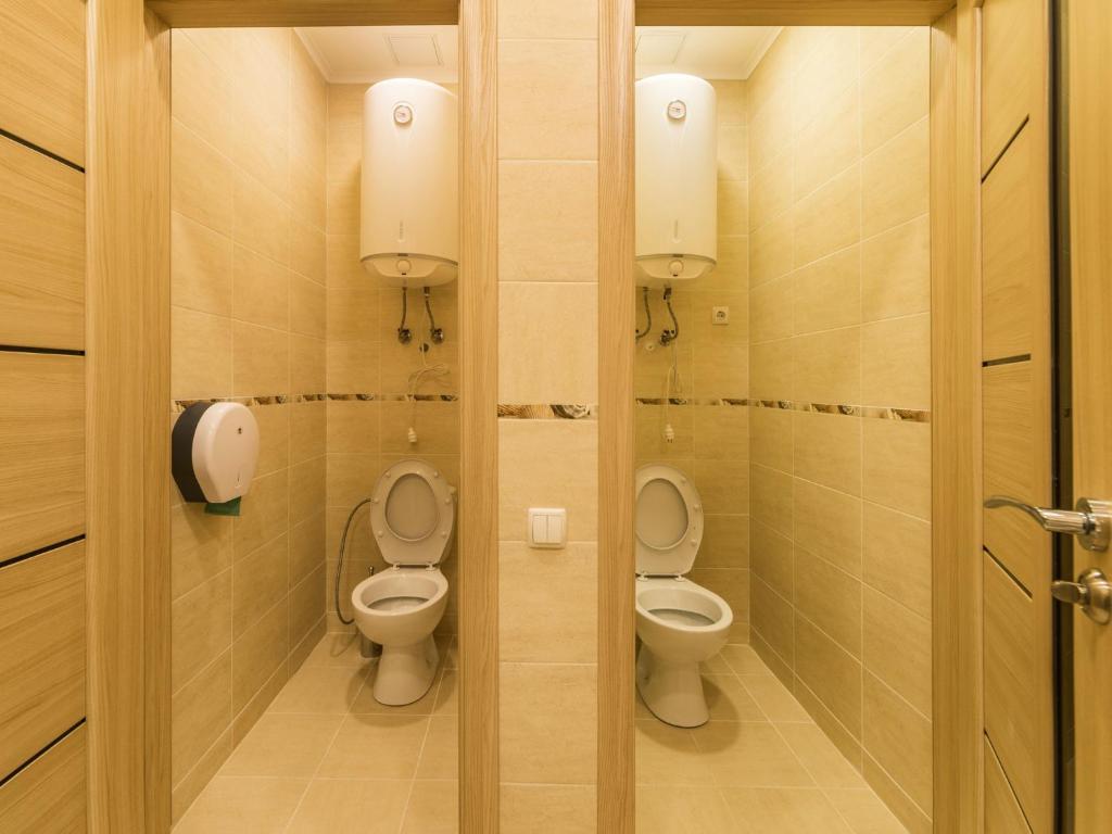 Bagno di Light Life Hostel