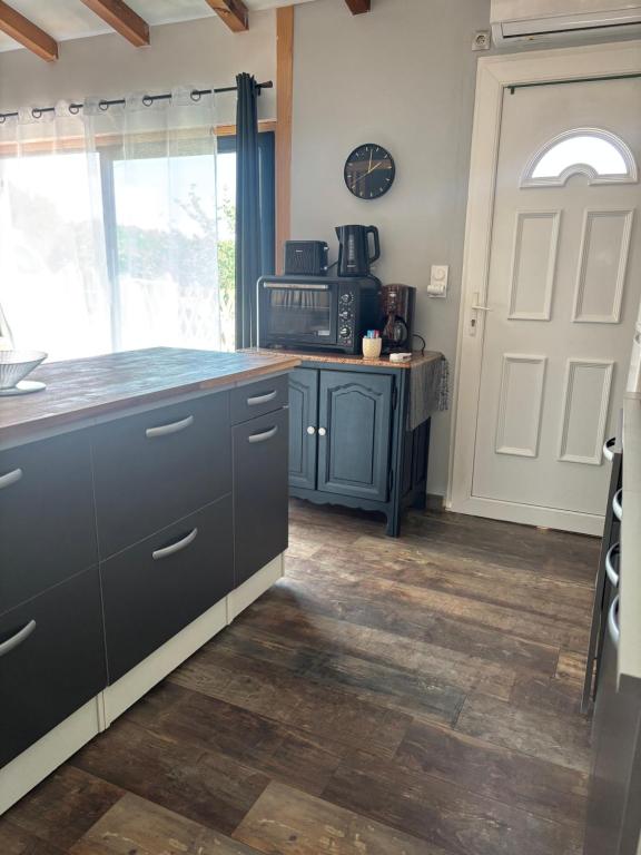 Photo de la galerie de l'établissement La Rose acidulée, à Afa