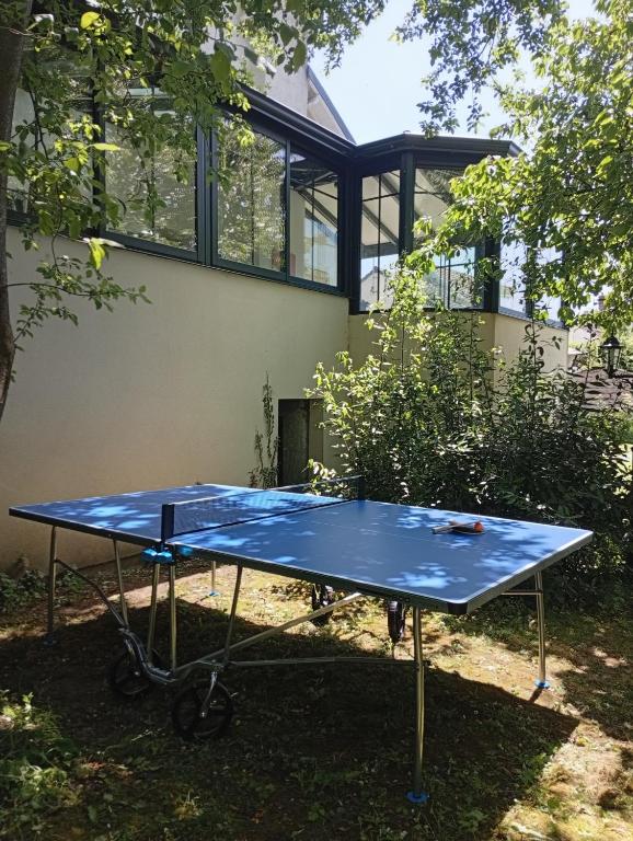 Stolní tenis v ubytování Gite "Chez Eléonore et Axel" nebo okolí