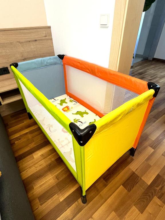 Postel nebo postele na pokoji v ubytování Lavanttalbahn Suite