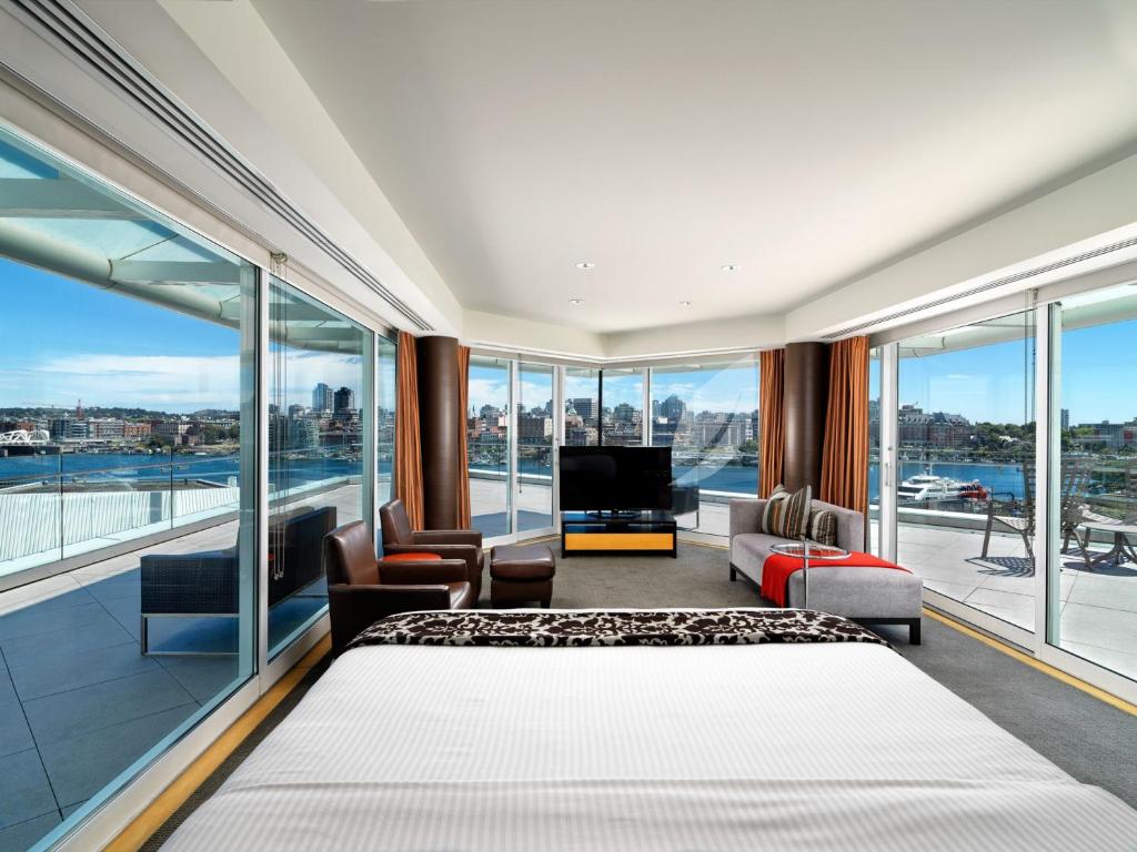 Inn at Laurel Point - Resim 7