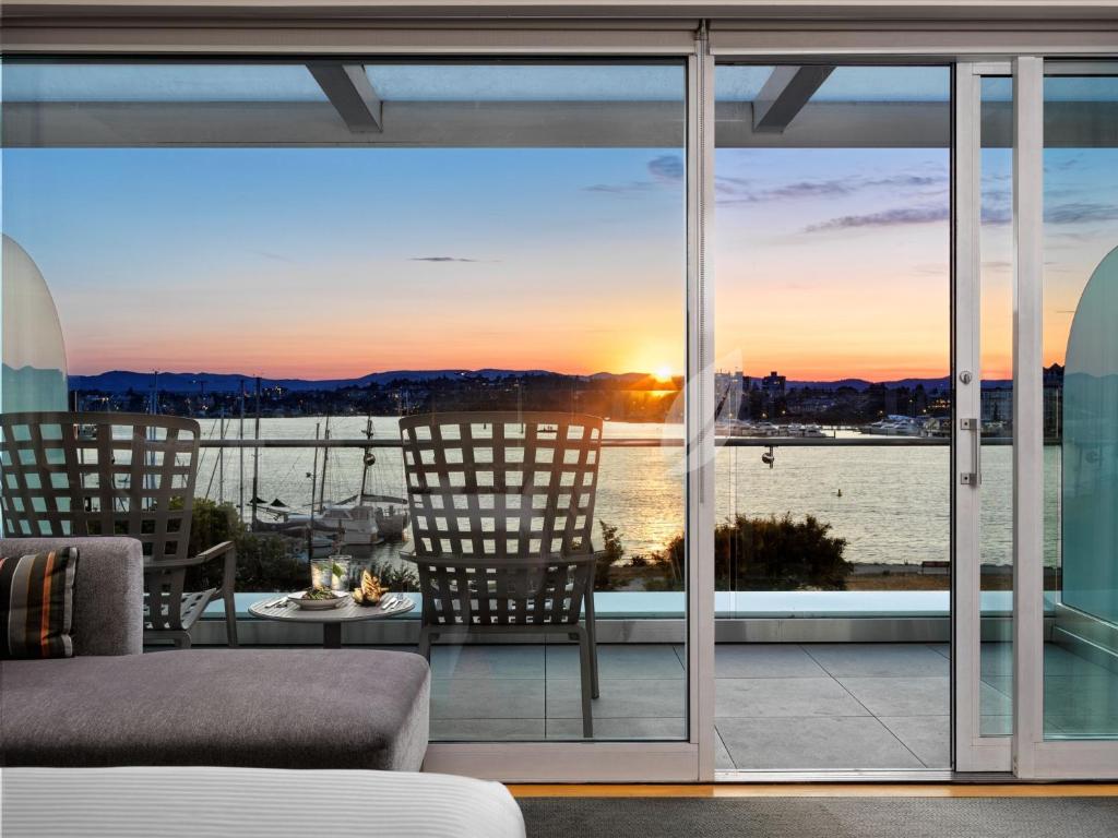 Inn at Laurel Point - Resim 21