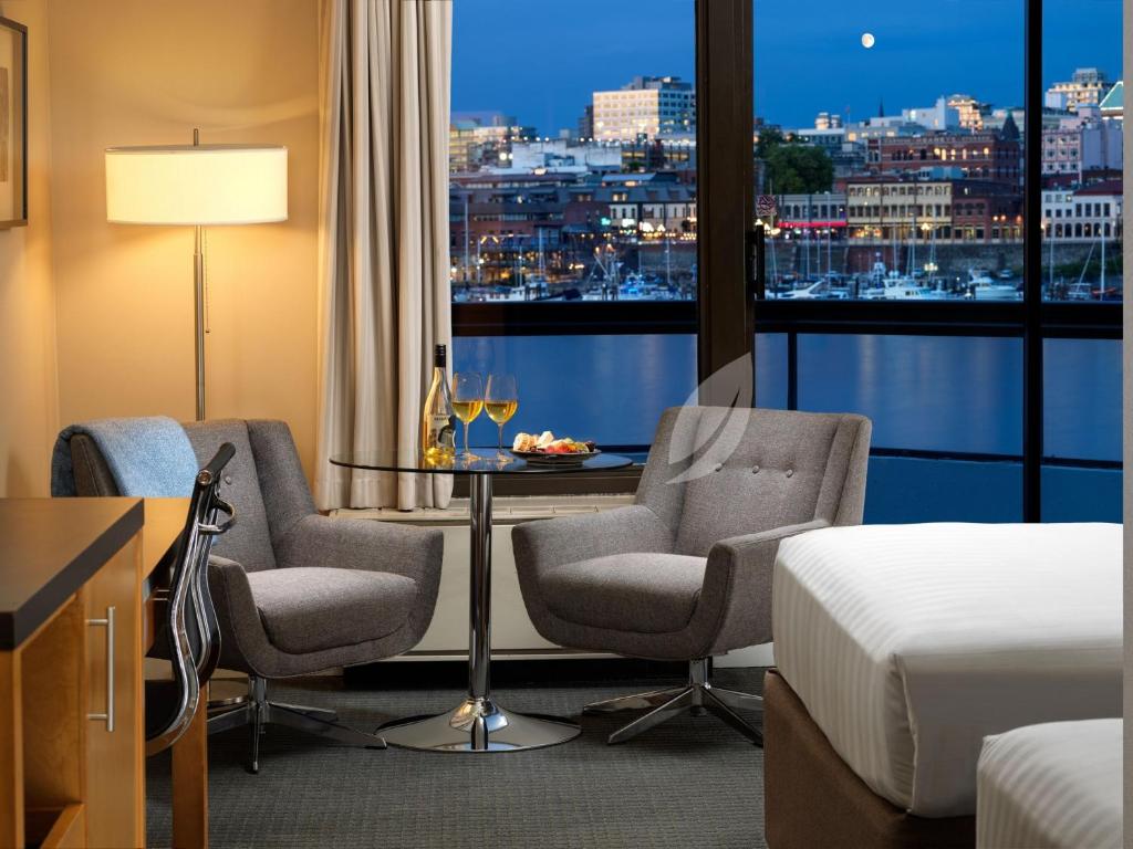 Inn at Laurel Point - Resim 25