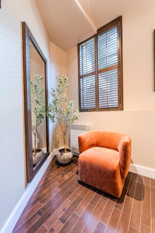 Self Check-In Boutique Hotel - Quartier latin - Room 102 - Resim 11