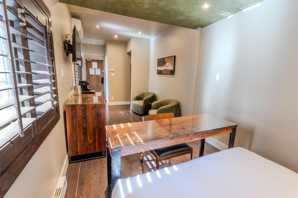 Self Check-In Boutique Hotel - Quartier latin - Room 103 - Resim 4