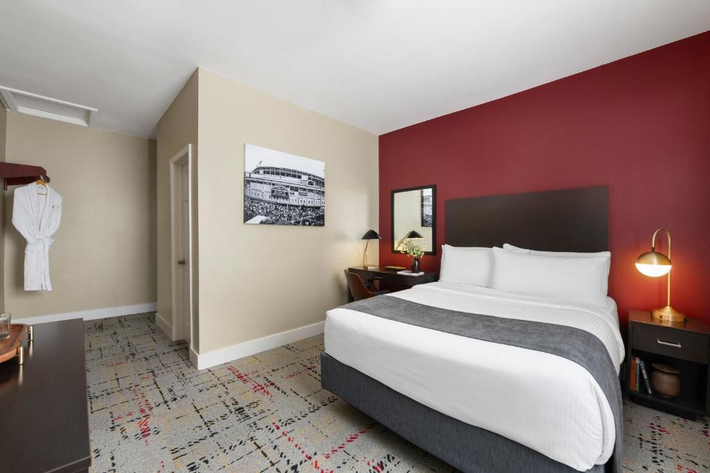 Majestic Hotel - 