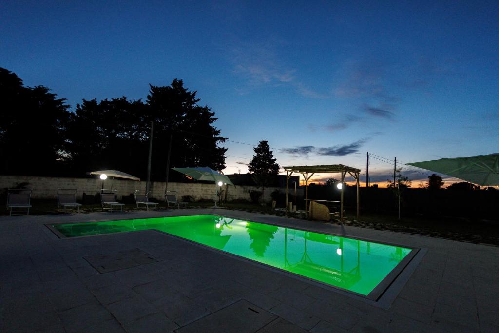 Bazén v ubytování Petra Leccese - Art & Luxury Design B&B with Pool nebo v jeho okolí