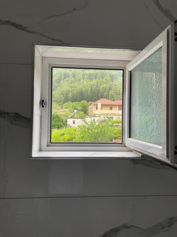 Fotografie z fotogalerie ubytování Villa Red Rose v destinaci Përmet