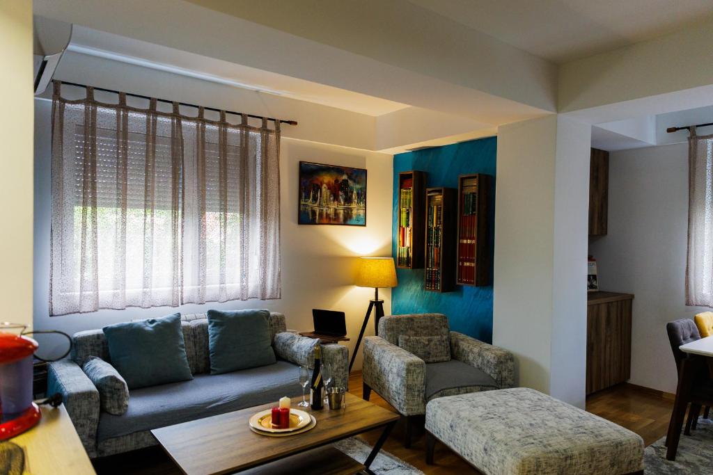 Ruang duduk di Janeku's apartment