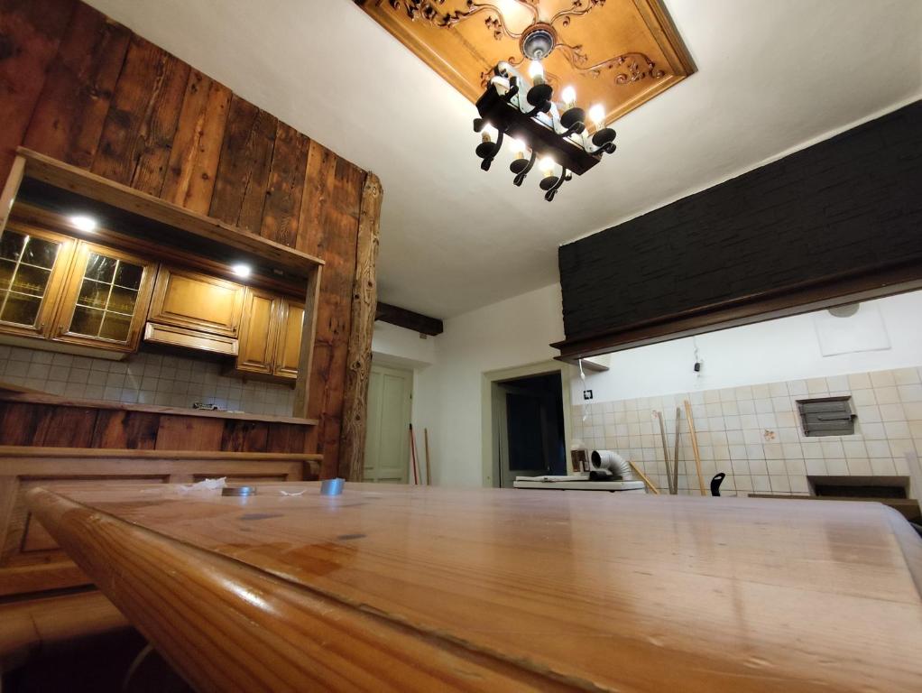 Kuchyň nebo kuchyňský kout v ubytování Alma Hunting Lodge