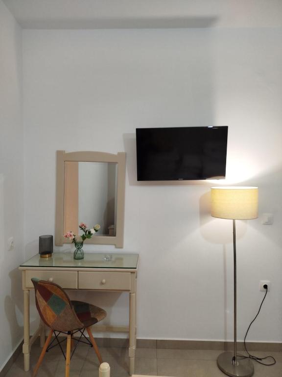 Telewizja i/lub zestaw kina domowego w obiekcie Eleana Studios