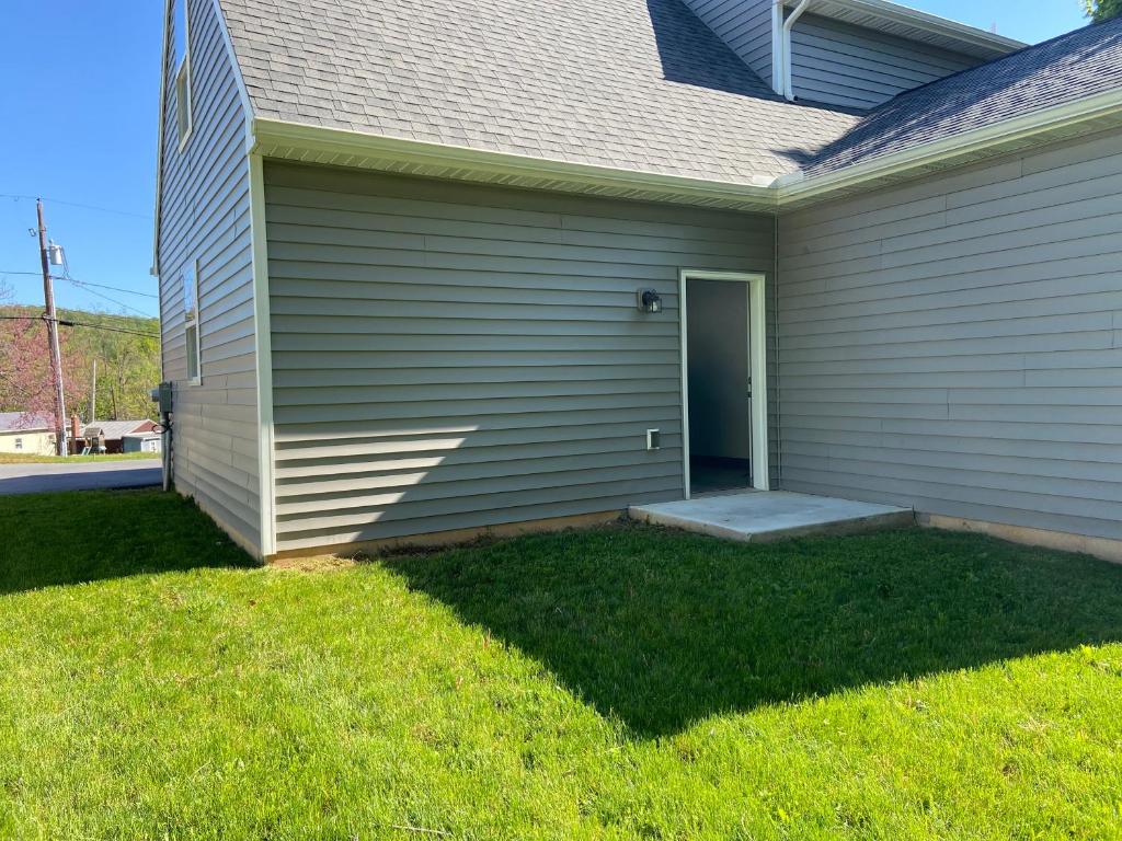 Gallery image of Newly Built Zen Space - Entire 3 Bed 3 Bath House in Lancaster in Midland