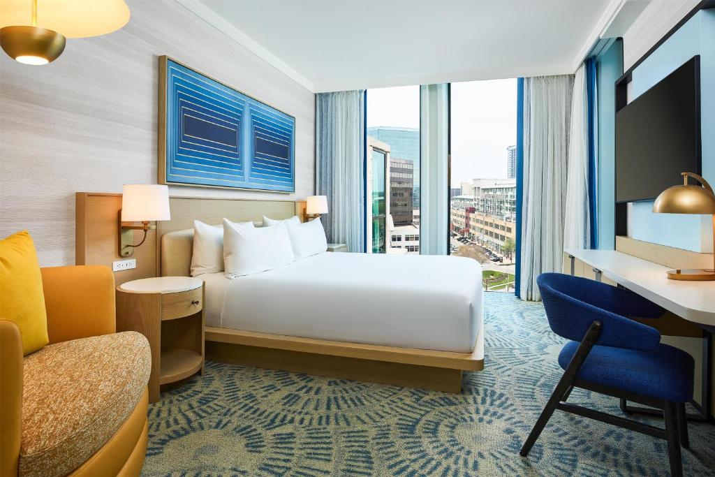 The Highland Dallas, Curio Collection by Hilton - 